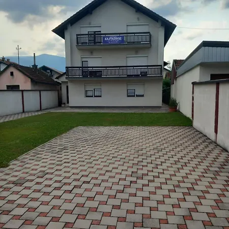 Ema's Feriehus *